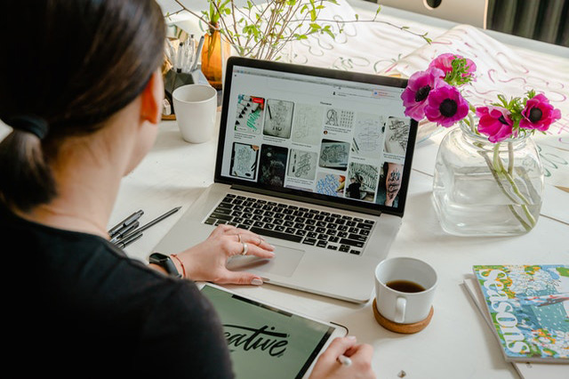 怎么建外贸独立站？shopify or 自主掌握源代码的独立站?