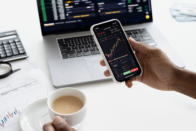 怎么建外贸独立站？shopify or 自主掌握源代码的独立站?.jpg